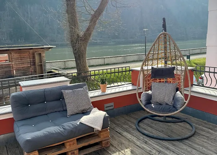 Terrassenwohnung Mit Donaublick